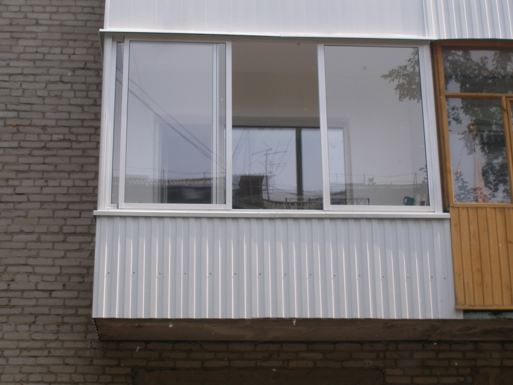 Установка пластиковых окон на балконе: остекление лоджии Пущино